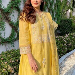 Dia Mirza In Yellow Thread Jaal Square Neck Aafreen Kurta Set